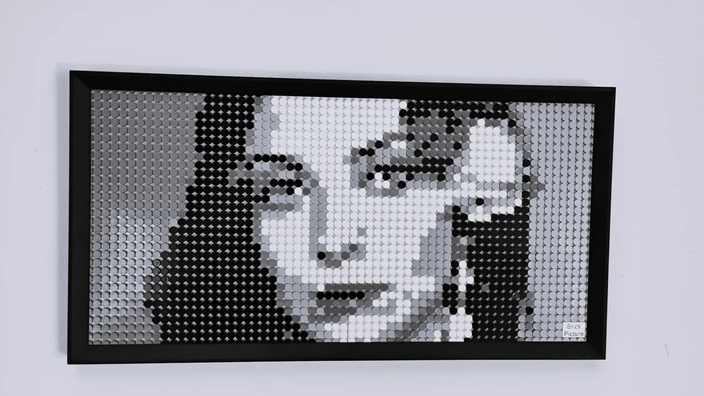 Mosaico pixel art Retrato de Mon Laferte con bloques – 2048 Piezas