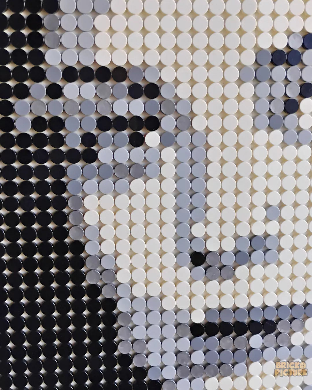 Mosaico pixel art Retrato de Mon Laferte con bloques – 2048 Piezas