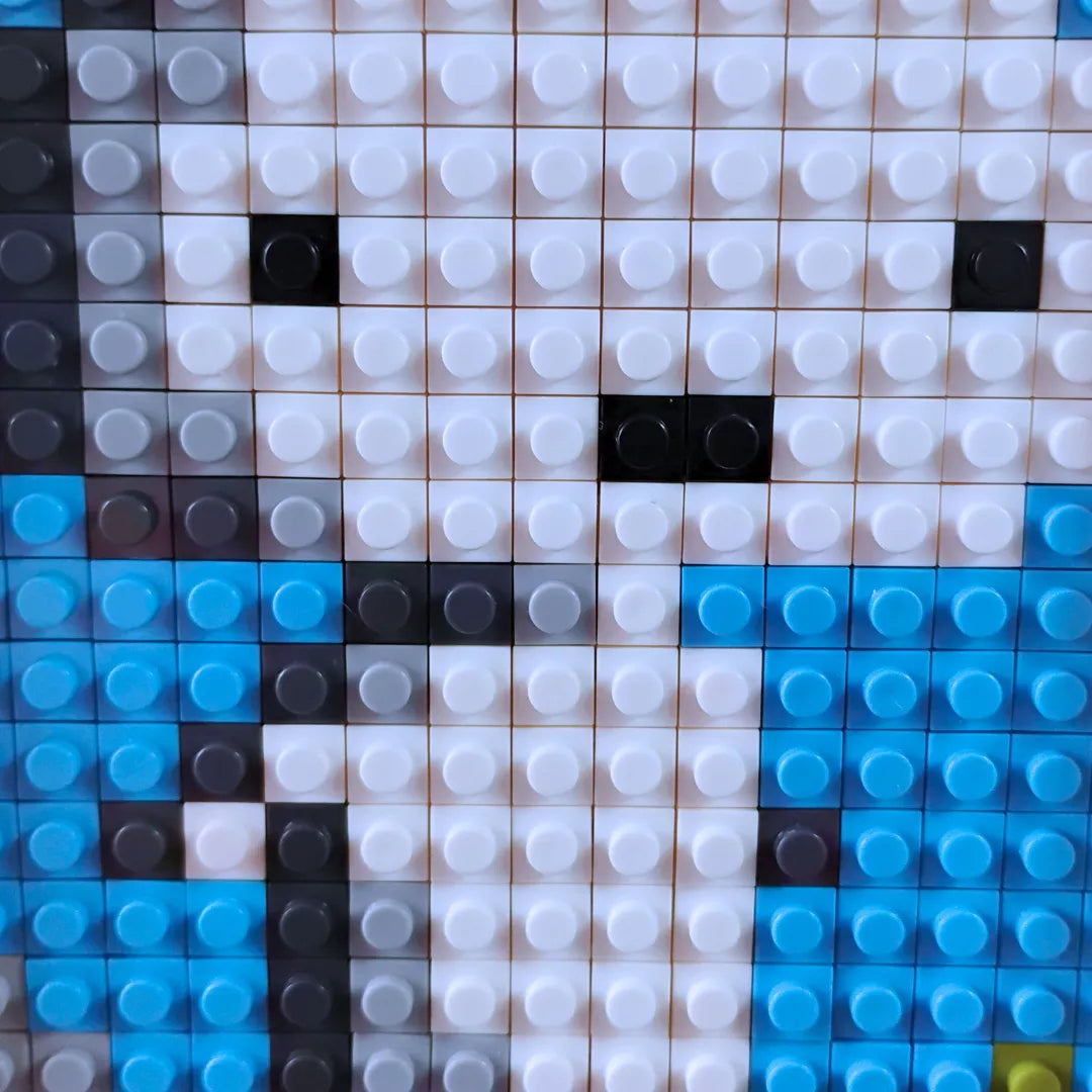 Cuadro Pixel Art FEZ (352 piezas) con marco de madera | Diseño Gamer Retro Indie | Brickpicture Chile