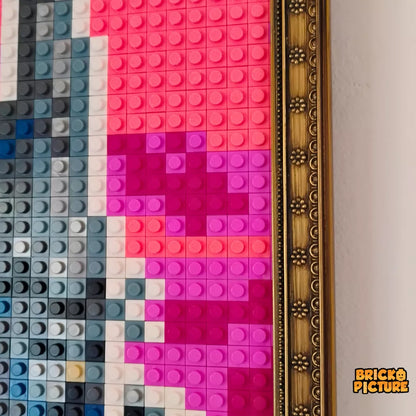 Cuadro Pixel Art Blasphemous – El Penitente en Mosaico | 2048 Piezas Tipo LEGO | Arte Enmarcado