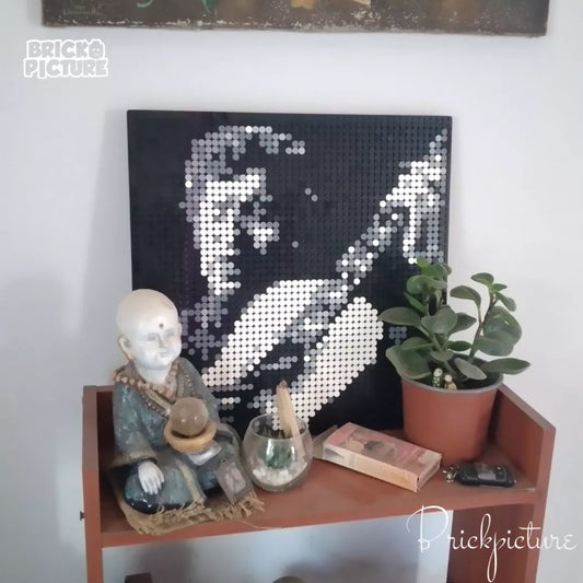 Mosaico LEGO Víctor Jara - Homenaje pixel art de 2500 piezas